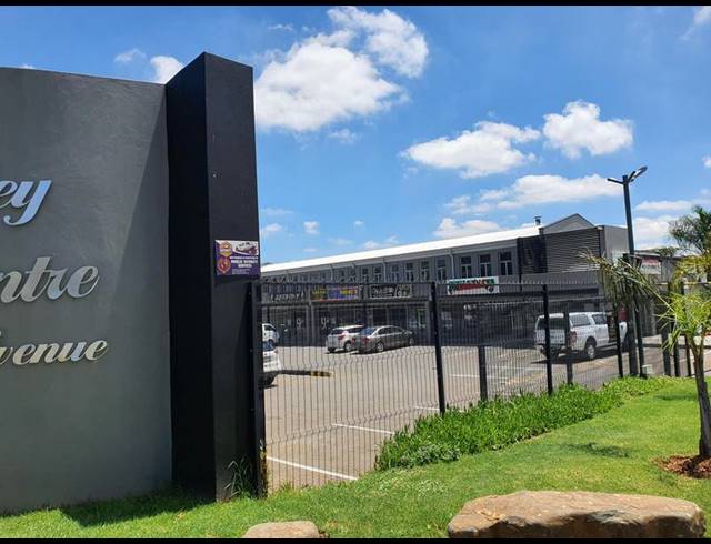 BUSINESS PROPERTY TO RENT IN WELTEVREDENPARK EXT